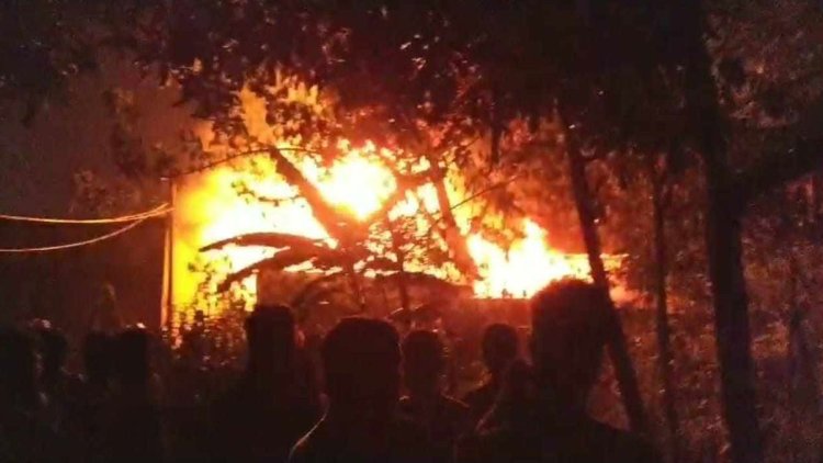 কেরানীগঞ্জে আগুন : ৪ নয়, ৩ জনের মরদেহ উদ্ধার বলছে ফায়ার সার্ভিস