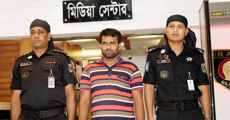স্ত্রী হত্যা: গলায় ওড়না পেঁচিয়ে ধরেন স্বামী, হাত চেপে ধরেন দুলাভাই