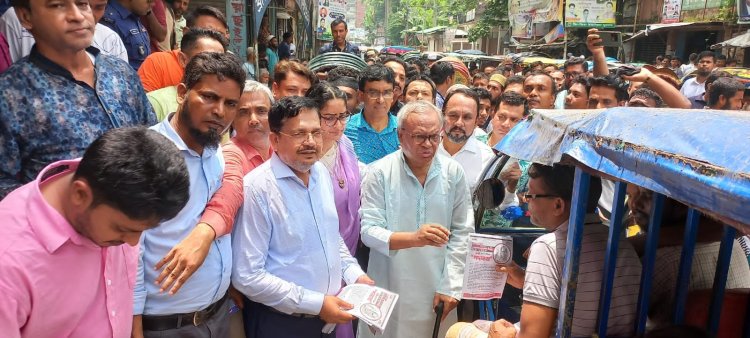 গণতন্ত্রহত্যারীর মুখে ষড়যন্ত্রের কথা শুনলে জনগণের হাঁসি পায়: রিজভী
