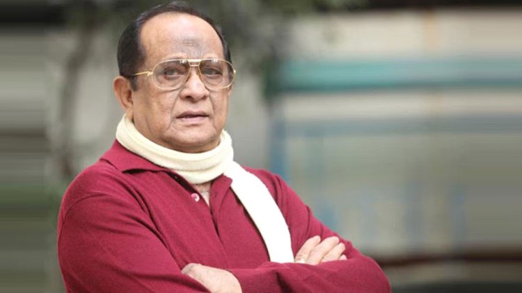 নায়করাজের চলে যাওয়ার দিন আজ