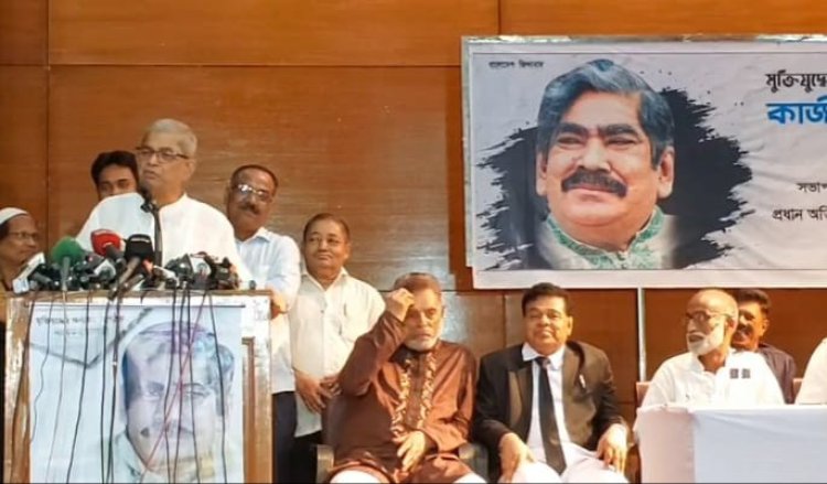 সরকার জঙ্গি নাটক করে পশ্চিমা ও ভারতকে দেখাতে চায় : মির্জা ফখরুল