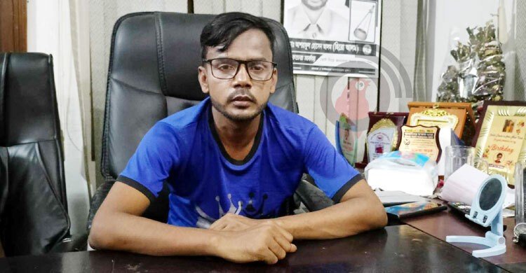 যে কারণে আবারও ডিবি কার্যালয়ে হিরো আলম