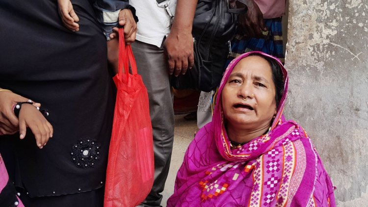মেয়েকে বাঁচাতে পারলেও প্রাণ গেল মায়ের