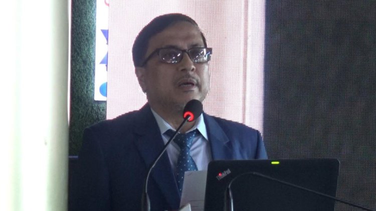 ‘অ্যান্টিবায়োটিক রেসিস্ট্যান্স এখন সারাবিশ্বের মাথা ব্যথা’