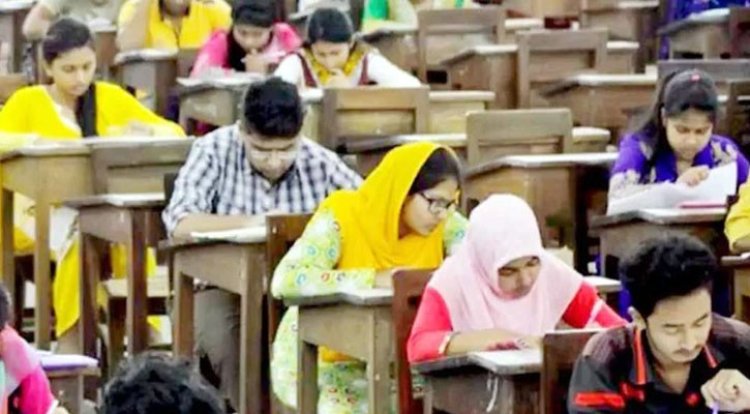 চাকরির আবেদনে ফির সঙ্গে বাড়তি ভ্যাট আরোপ ‘মড়ার ওপর খাঁড়ার ঘা’