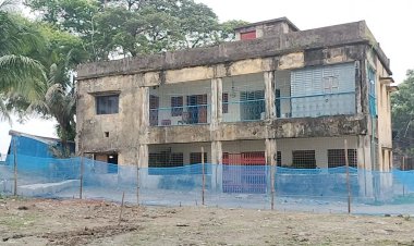  লক্ষ্মীপুরে পানি উন্নয়ন বোর্ডের কর্মকর্তাকে মারধর