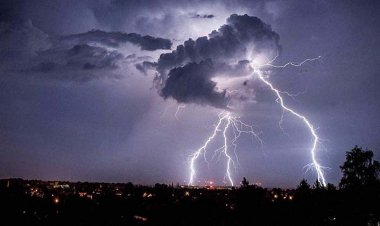 ওড়িশায় দুই ঘণ্টায় ৬১ হাজার বজ্রপাত, নিহত ১২