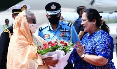  নয়াদিল্লি পৌঁছেছেন শেখ হাসিনা