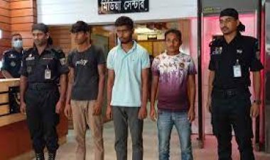  মধ্যযুগীয় কায়দায় পিটিয়ে হত্যা করা হয় আকাশকে