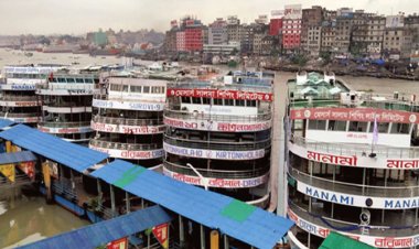 চার কারণে কমছে লঞ্চযাত্রী