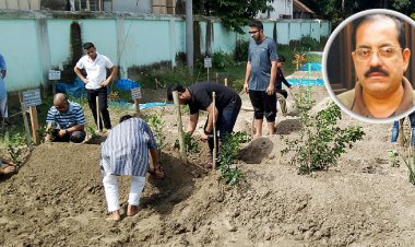 স্ত্রীর কবরের পাশেই শায়িত হলেন পরিচালক সোহান