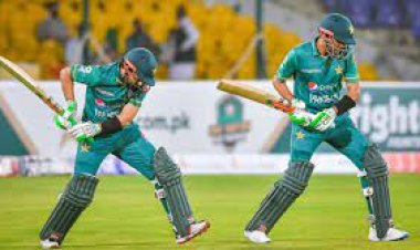  টস জিতে ব্যাটিংয়ে পাকিস্তান