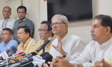 সরকার সবকিছুকে অক্টোপাসের মতো ঘিরে ফেলেছে : মির্জা ফখরুল 