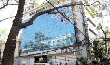 বনানী প্রেসক্রিপশন পয়েন্ট ডায়াগনস্টিক সেন্টারে চোখ পড়েছে মন্ত্রীপুত্রের