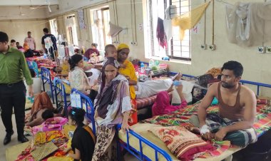 বাড়ছে ডেঙ্গু রোগী, তীব্র হচ্ছে স্যালাইন সংকট