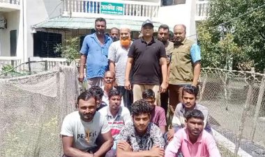 সমুদ্রে ভাসতে থাকা ২৩ জেলে উদ্ধার