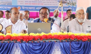 জনগণ উন্নয়নের পক্ষে, রাস্তায় শোডাউন করে লাভ নেই : খাদ্যমন্ত্রী
