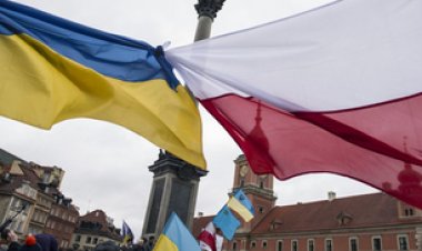 পোল্যান্ডের সঙ্গে ইউক্রেনের দ্বন্দ্ব চরমে, বন্ধ হলো অস্ত্র সহায়তা