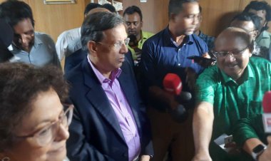 ‘খালেদা জিয়াকে বিদেশে পাঠানোর বিষয়ে সরকারের কিছু করার নেই’