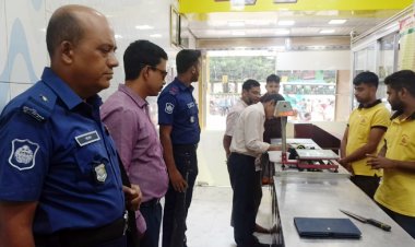 ওজন কম দিয়ে জরিমানা গুনলেন ৩ দই ব্যবসায়ী