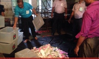 অভিজ্ঞতা না থাকলে অনুমতি পাবে না বিদেশি পর্যবেক্ষক