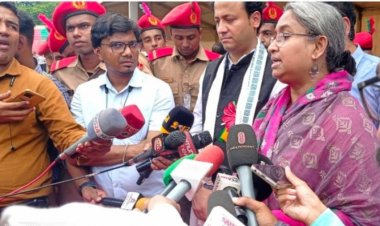 ‘যারা ভিসানীতি দিয়েছে তাদের বিশ্ববিদ্যালয় বাংলাদেশি শিক্ষার্থীদের ওপর নির্ভরশীল’