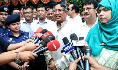 সিন্ডিকেটে আলুর দাম বেড়েছে, নিয়ন্ত্রণের চেষ্টা চলছে: কৃষিমন্ত্রী
