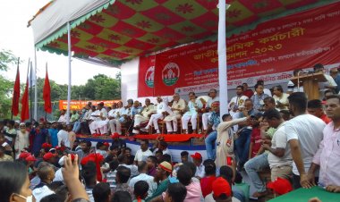 অধিকার আদায়ে জাতীয়তাবাদী শ্রমিক দলের কনভেনশনে ৩২ প্রস্তাবনা