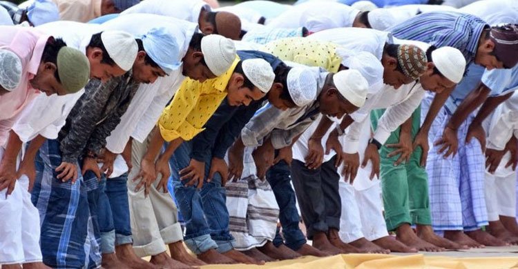 ফরজের আগে সুন্নত পড়তে না পারলে ইমামতি করা যাবে?