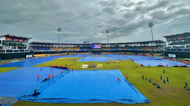 টস শুরু হতে বিলম্ব, আকাশ পানে তাকিয়ে পাকিস্তান