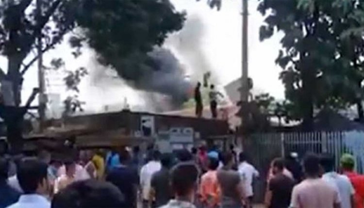 টঙ্গীতে ওষুধ কারখানার গুদামে আগুন
