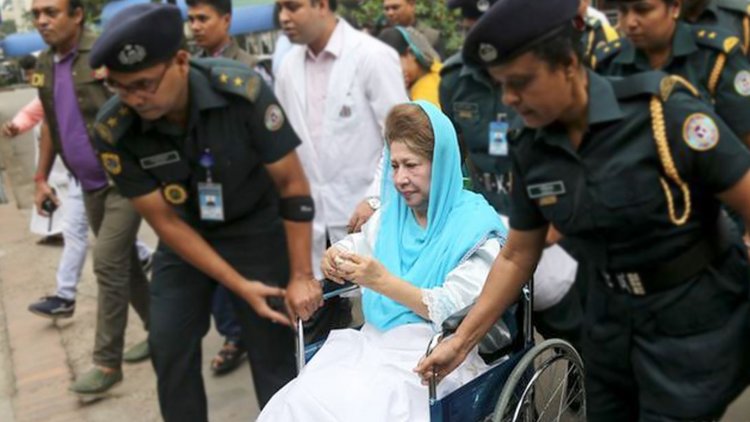 হাসপাতালে ৪১ দিনেও উন্নতি নেই খালেদা জিয়ার