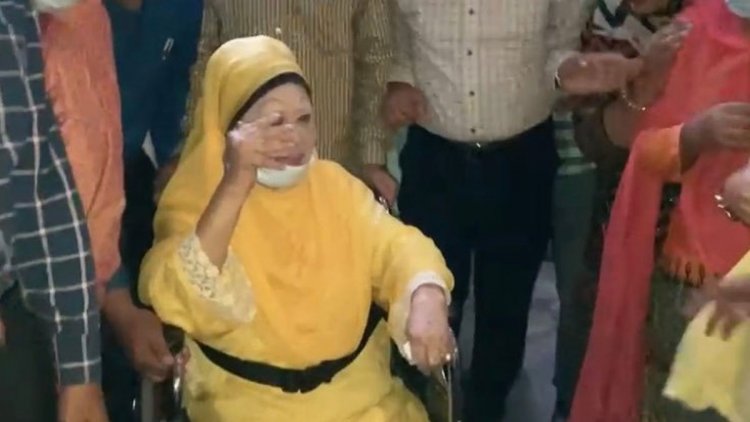 আবারও সিসিইউতে নেওয়া হয়েছে খালেদা জিয়াকে