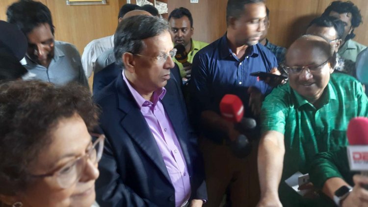 ‘খালেদা জিয়াকে বিদেশে পাঠানোর বিষয়ে সরকারের কিছু করার নেই’