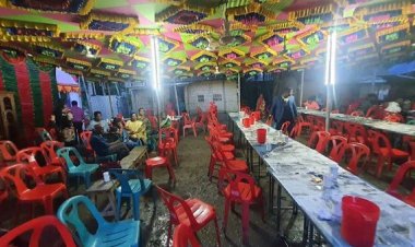 বিয়ে বাড়িতে ছবি তোলাকে কেন্দ্র করে ভাঙচুর, আটক ৩