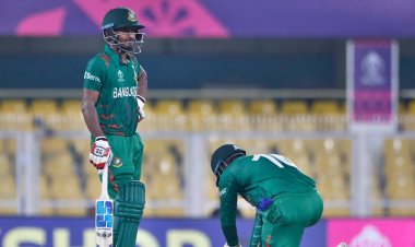 ইংল্যান্ডের বিপক্ষে টস জিতে ব্যাটিংয়ে বাংলাদেশ