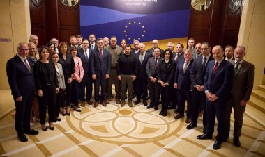 ইইউ পররাষ্ট্রমন্ত্রীদের বৈঠকে ইউক্রেনের পাশে থাকার বার্তা