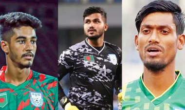 বাংলাদেশি ফুটবলারদের ব্যাগে ৬৪ বোতল মদ