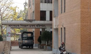 মাদকসেবীদের মারধরে আহত অধিদপ্তরের পরিদর্শক, মামলা দায়ের