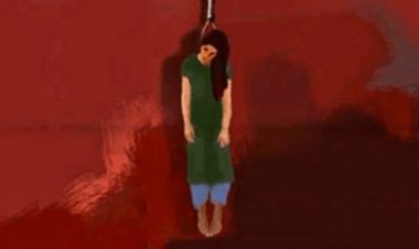 প্রেম করায় কলেজছাত্রীকে হেনস্থা, সালিশ চলাকালে আত্মহত্যা!