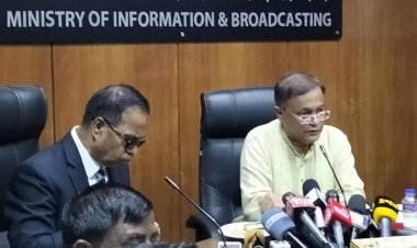 খালেদা জিয়ার সর্বোচ্চ চিকিৎসায় সরকার আন্তরিক: তথ্যমন্ত্রী