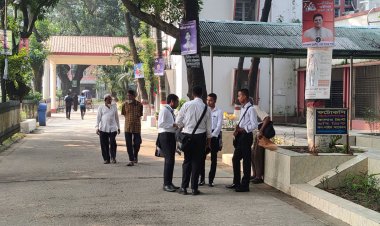 ২য় দিনের মতো চলছে কর্মবিরতি, কলেজ থেকে ঘুরে যাচ্ছেন শিক্ষার্থীরা