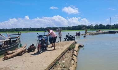 করিমগঞ্জে ছয় কোটি টাকার রাস্তা এখন মরণফাঁদ