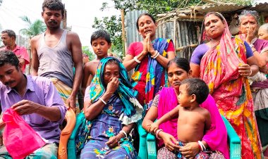 বাবার মরদেহ ভেসে গেছে ভারতে, দেড় মাসেও ফিরে পাননি ছেলে