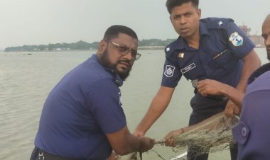 নৌ পুলিশের অভিযানে গ্রেপ্তার ১৩৬