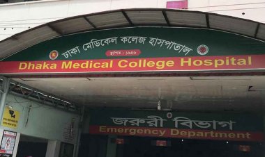 বারান্দার গ্রিলের সঙ্গে ঝুলছিল গৃহবধূর মরদেহ