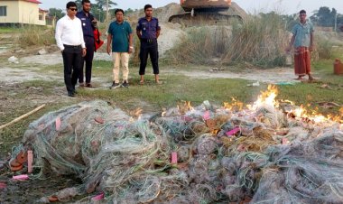 শিবচরের পদ্মায় অভিযান, ৫ জেলের সাজা-জাল জব্দ