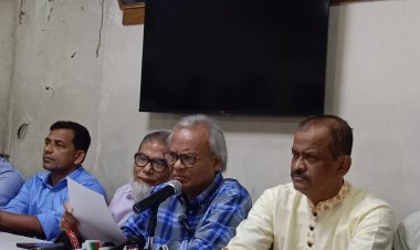 বিএনপির কর্মসূচি দমনে উর্ধ্বতন পুলিশ কর্মকর্তারা ঘন ঘন বৈঠক করছেন:রিজভী