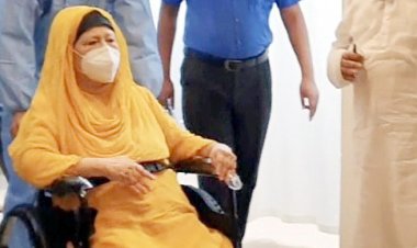 খালেদা জিয়াকে সিসিইউ নেয়া হয়েছে: মির্জা ফখরুল