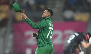 টস হেরে ফিল্ডিংয়ে বাংলাদেশ, ফিরলেন সাকিব